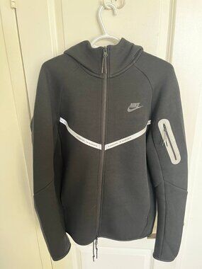 Nike Men's Black Hoodie